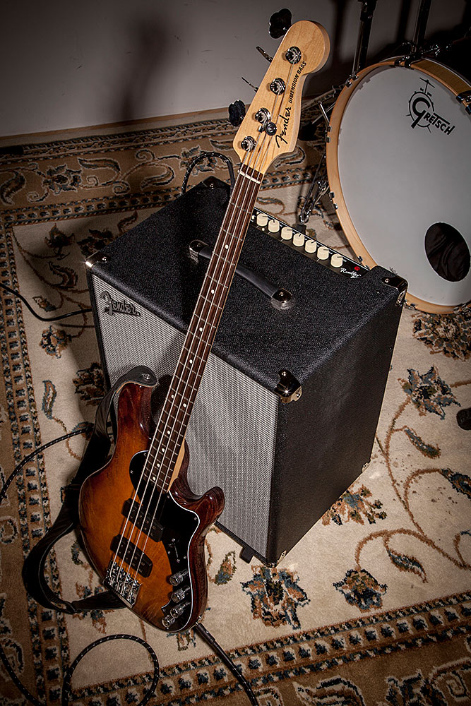 Fender Rumble 500 V3 2014 500w 2x10 Black Silver - Bass Combo - Variation 2