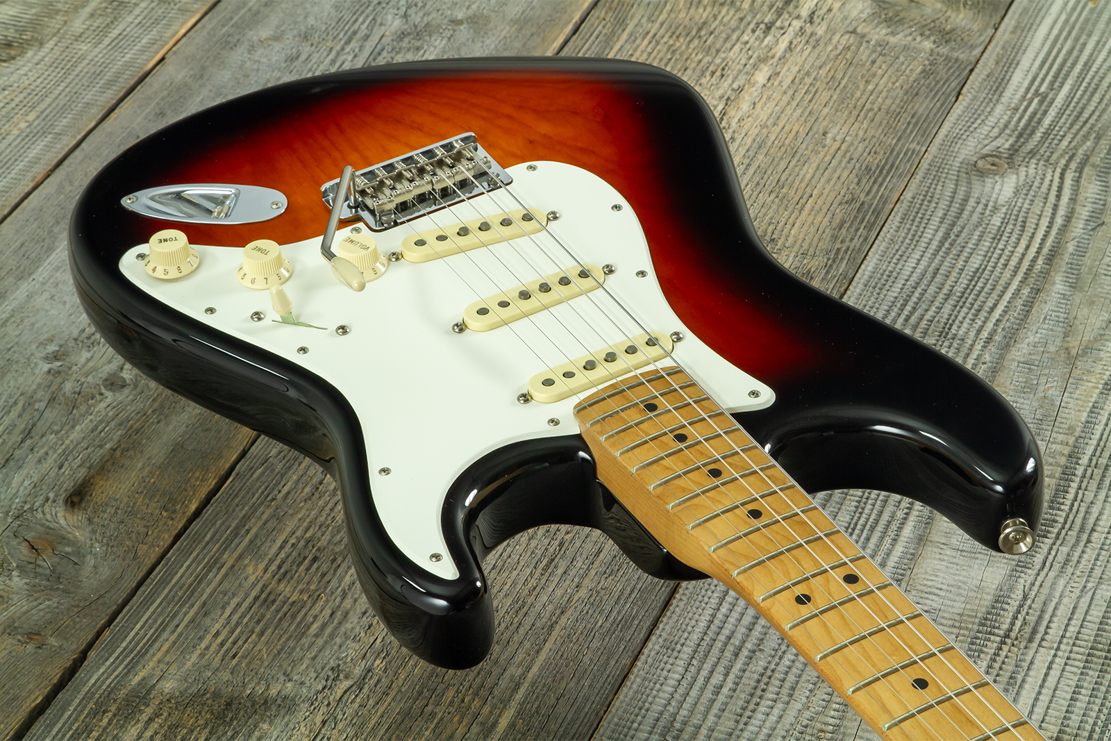 Fender Strat American Pro Ii Ltd 3s Trem Mn #us23077326 - 2-color Sunburst - E-Gitarre in Str-Form - Variation 2