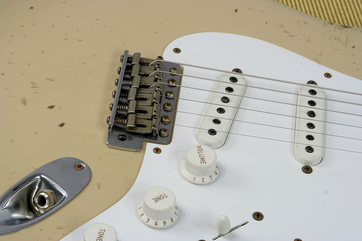 Fender Custom Shop Strat 1954 60th Anniversary Mn - Heavy Relic, Desert Sand - E-Gitarre in Str-Form - Variation 6