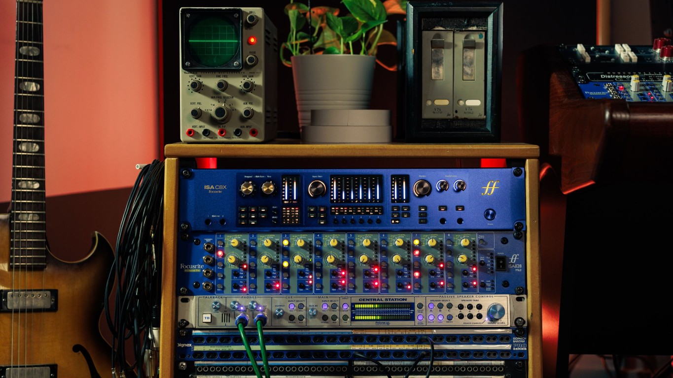 Focusrite Isa C8x - USB audio interface - Variation 11