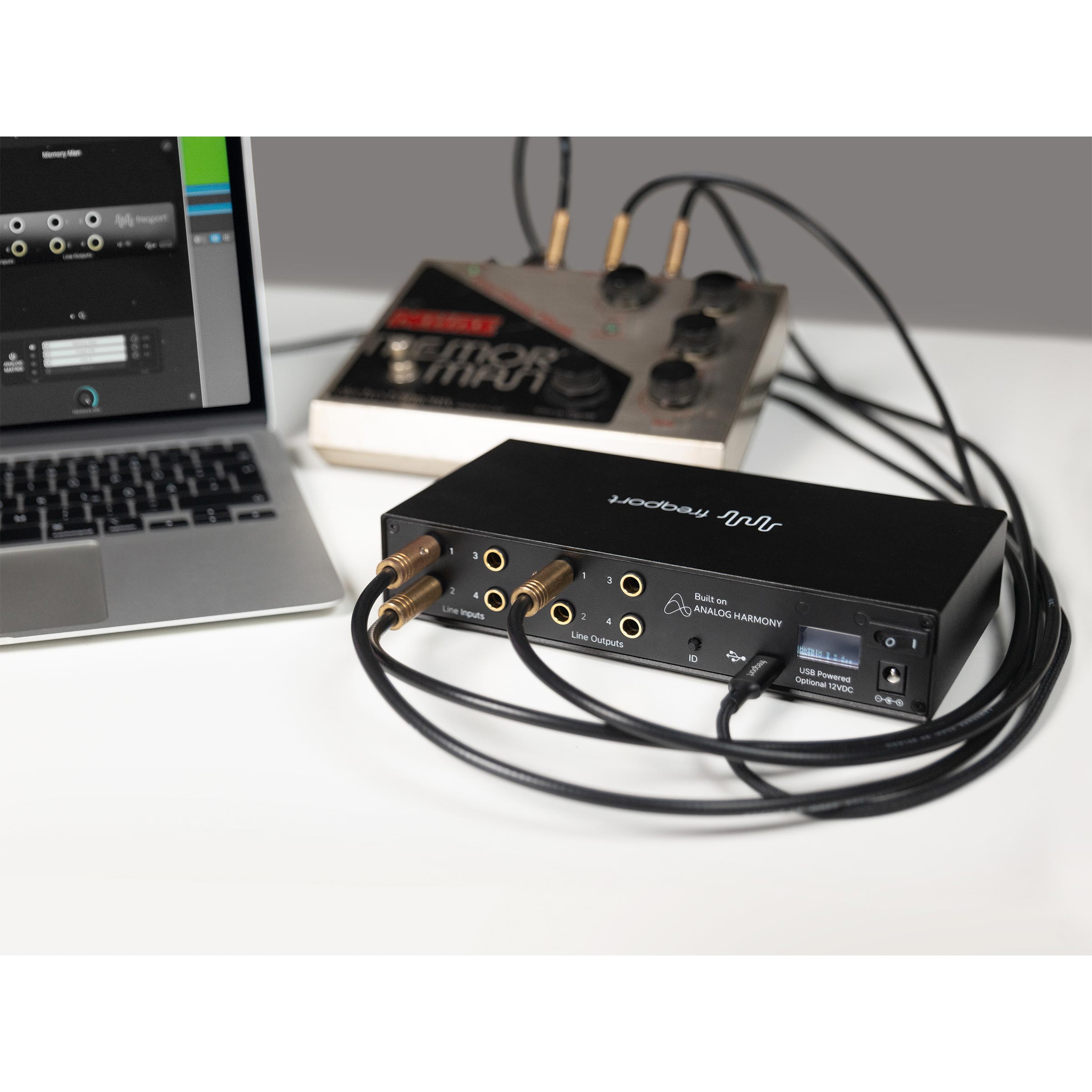 Freqport Freqinout F01 - USB audio interface - Variation 12