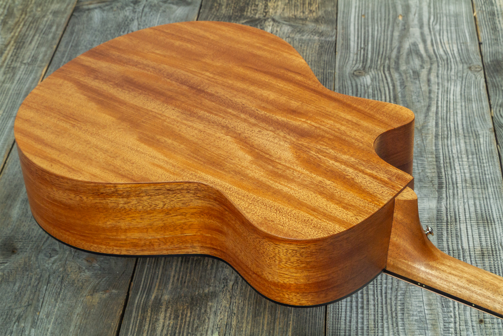 Furch Violet Gc-em Lrb1 Grand Auditorium Cw Cedre Noyer Eb - Natural Open-pore - Folk-Gitarre - Variation 7