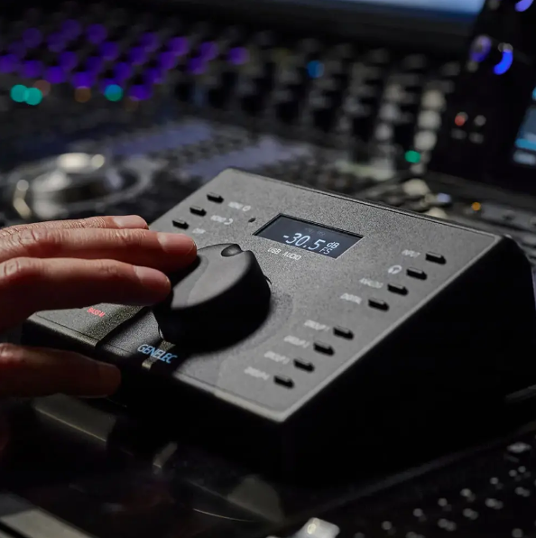 Genelec 9320a - Fernbedienungseinheit für Kontroller - Variation 3