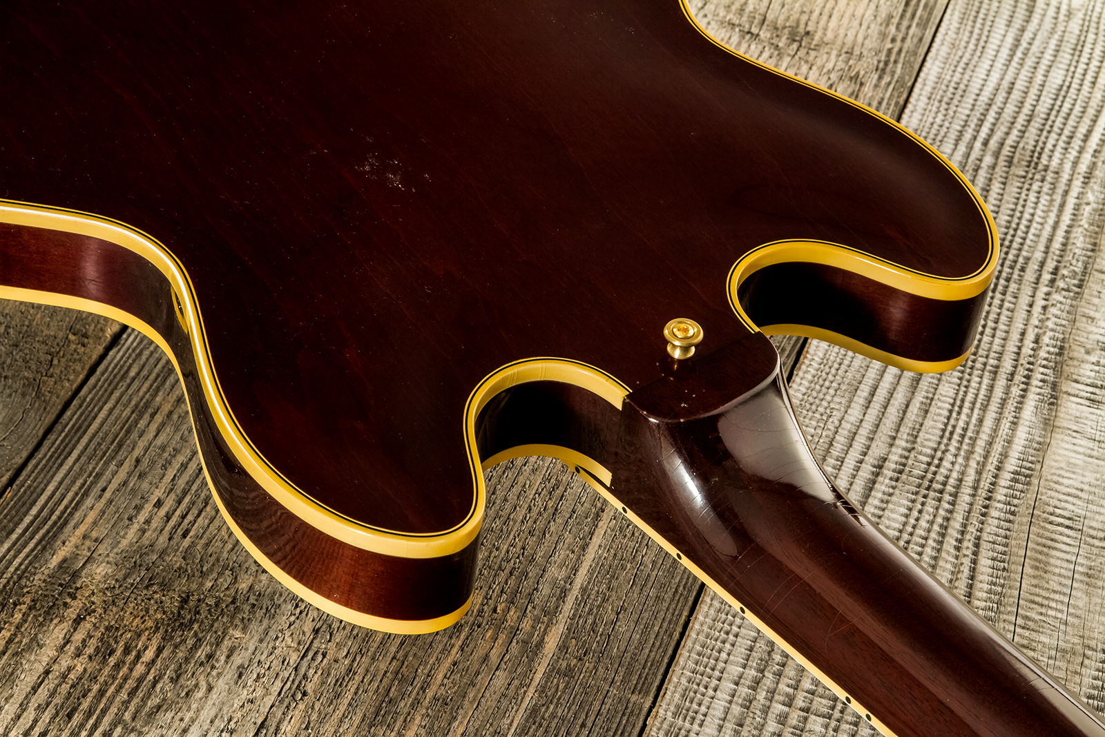 Gibson Custom Shop Bb King Es355 1974 Rumble In The Jungle 2h Trem Eb #bbes33505 - Murphy Lab Light Aged Walnut - Semi-Hollow E-Gitarre - Variation 18