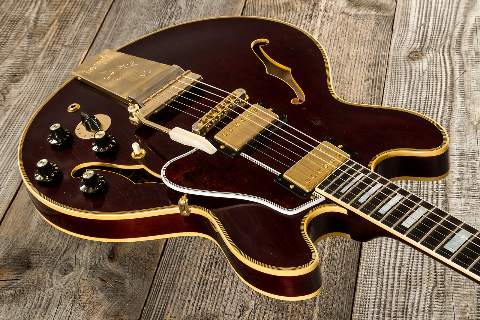 Gibson Custom Shop Bb King Es355 1974 Rumble In The Jungle 2h Trem Eb #bbes33523 - Murphy Lab Light Aged Walnut - Semi-Hollow E-Gitarre - Variation 3