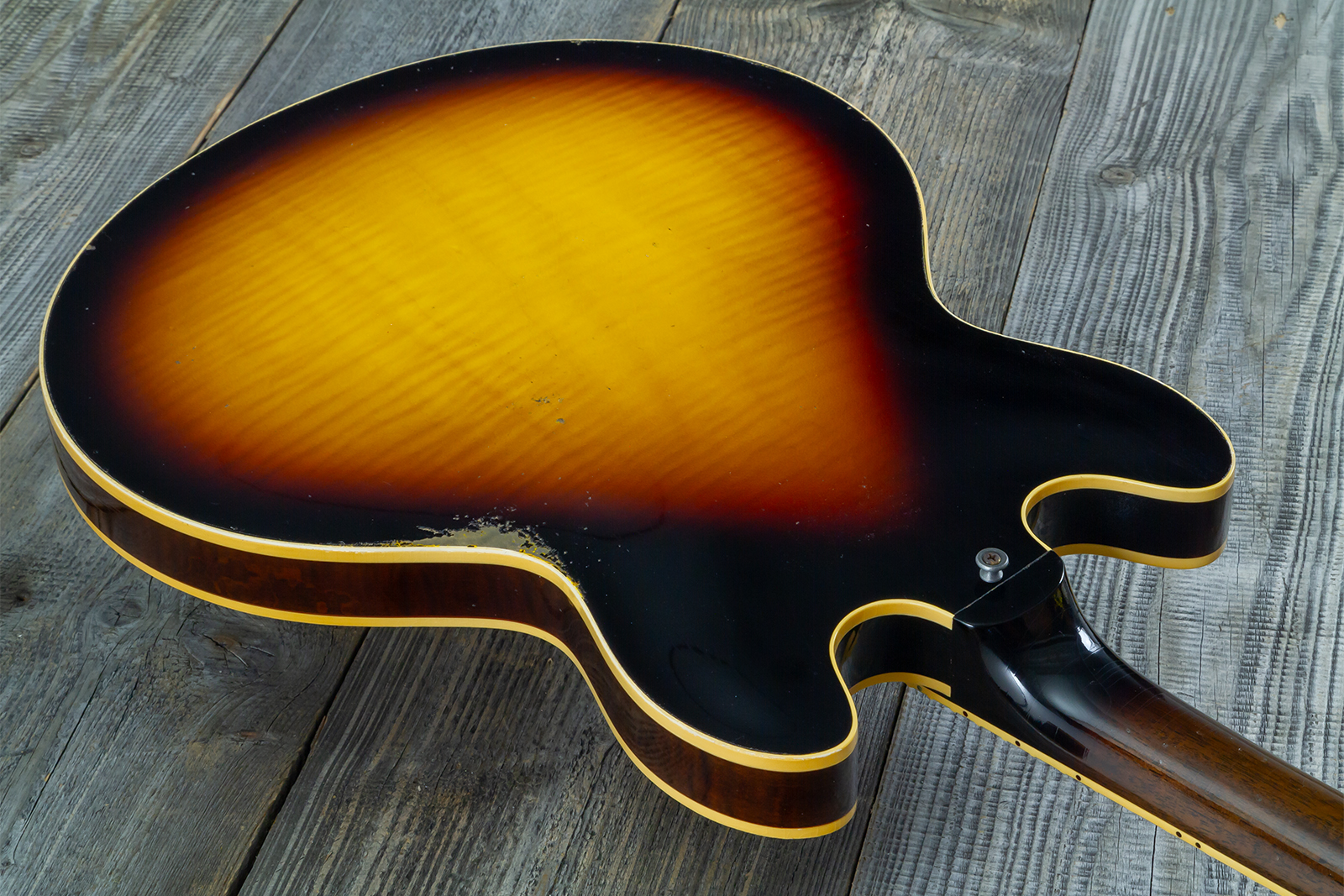 Gibson Custom Shop M2m Es335 1964 Reissue 2h Ht Rw #150092 - Murphy Lab Light Aged Vintage Burst - Semi-Hollow E-Gitarre - Variation 7