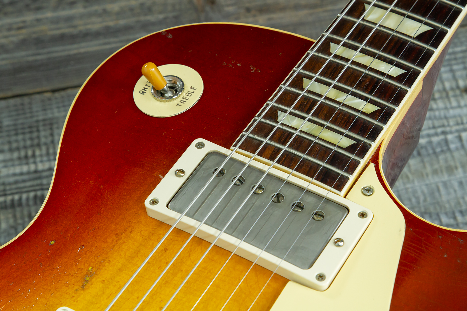 Gibson Custom Shop M2m Les Paul Standard 1958 2h Ht Rw #80780 - Heavy Aged '58 Burst - Single-Cut-E-Gitarre - Variation 13