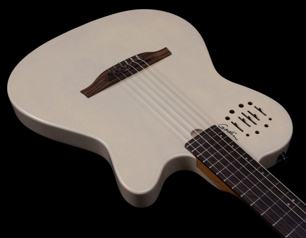 Godin Multiac Nylon Mundial Cw Cedre Acajou Rw - Ozark Cream - Konzertgitarren 4/4 - Variation 3