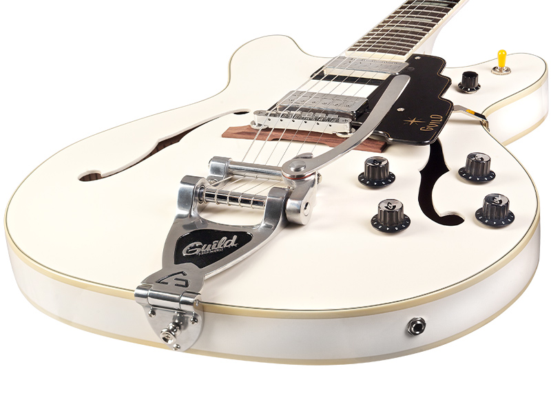 Guild Starfire V Newark St Hh Bigsby Rw - White - Semi-Hollow E-Gitarre - Variation 3