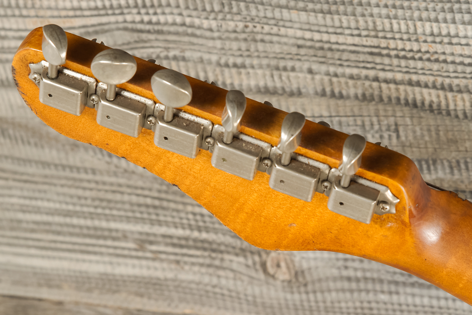 Haar Guitars Trad S 3s Kloppman Trem Mn #42273 - Aged 2-tone Tobacco - E-Gitarre in Str-Form - Variation 10