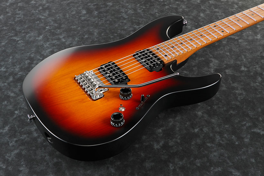 Ibanez Az2402 Tff Prestige Jap Hh Trem Mn - Tri Fade Burst Flat - E-Gitarre in Str-Form - Variation 2