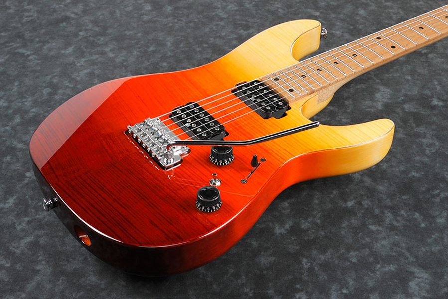 Ibanez Az242f Tsg Premium Hh Trem Mn - Tequila Sunrise Gradation - E-Gitarre in Str-Form - Variation 2