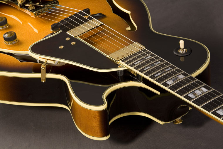 Ibanez George Benson Gb10 Bs Prestige Japon Signature Hh Ht Eb - Brown Sunburst - Hollowbody E-Gitarre - Variation 2