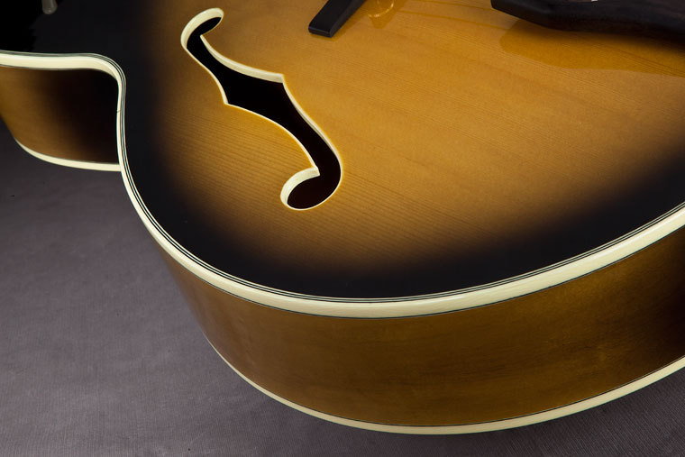 Ibanez George Benson Lgb300 Vys Prestige Japon Hh Ht Eb - Vintage Yellow Sunburst - Semi-Hollow E-Gitarre - Variation 3