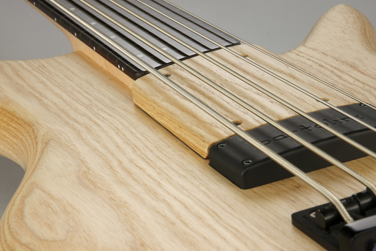 Ibanez Gary Willis Gwb1005 Ntf Prestige Japon Signature 5-cordes Active Eb - Natural Flat - Solidbody E-bass - Variation 8