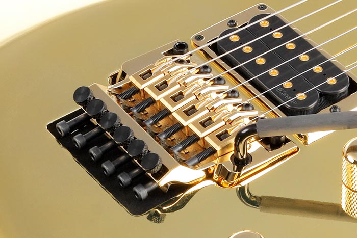 Ibanez Joe Satriani Js1gd Jap Signature 1h Sustainiac Fr Rw - Gold - E-Gitarre in Str-Form - Variation 5