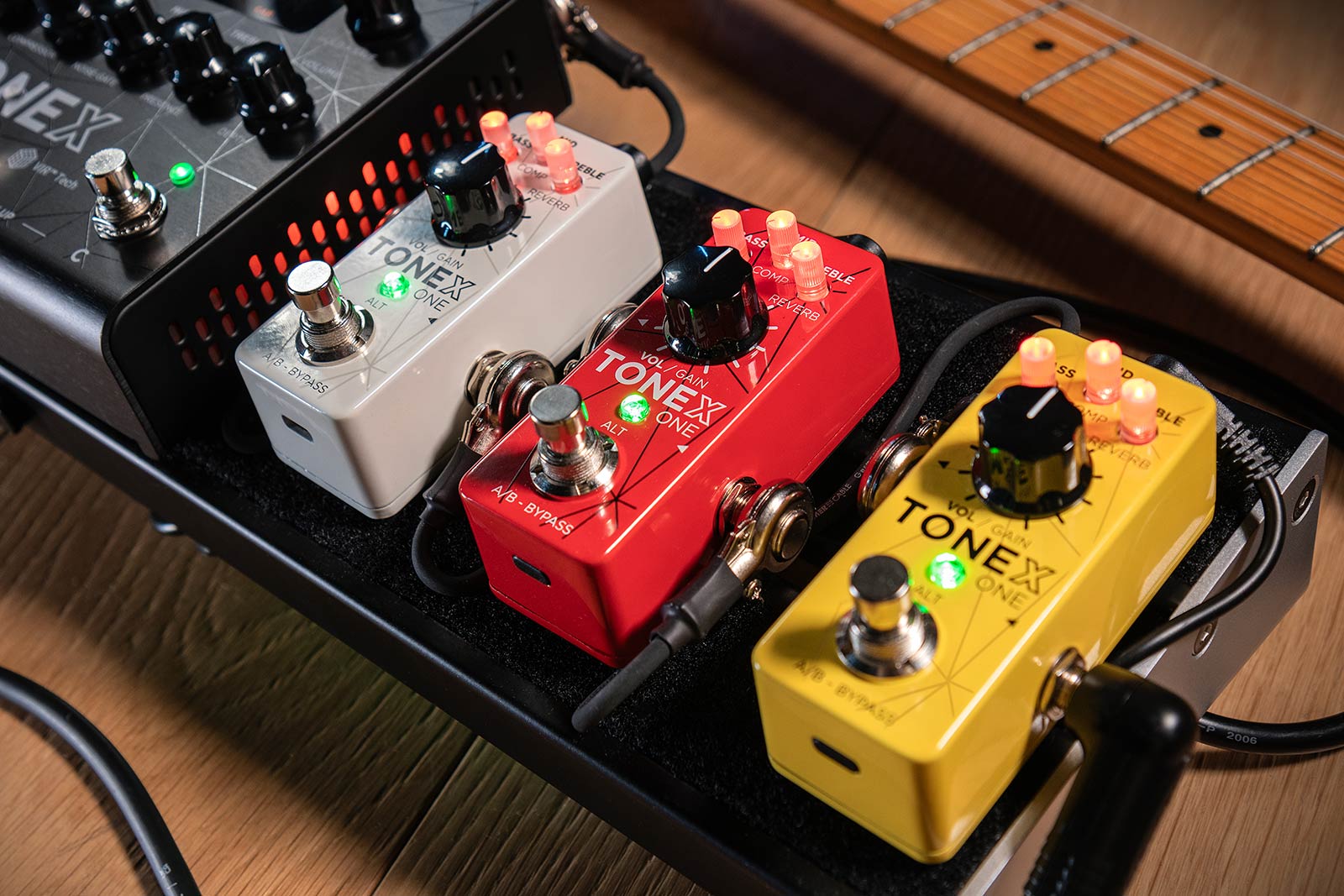 Ik Multimedia Tonex One Brown Sound Ltd Yellow - Gitarrenverstärker-Modellierungssimulation - Variation 2