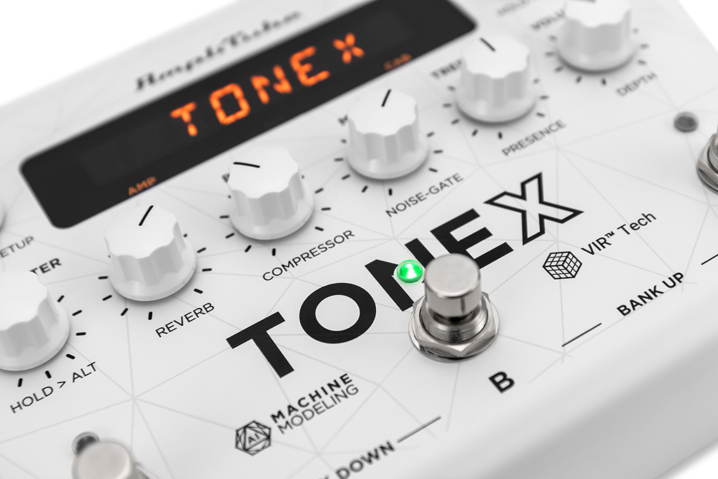 Ik Multimedia Tonex Pedal White Limited Ed - Gitarrenverstärker-Modellierungssimulation - Variation 4