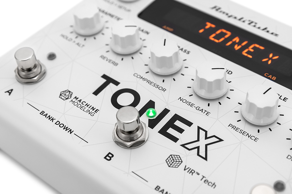 Ik Multimedia Tonex Pedal White Limited Ed - Gitarrenverstärker-Modellierungssimulation - Variation 5