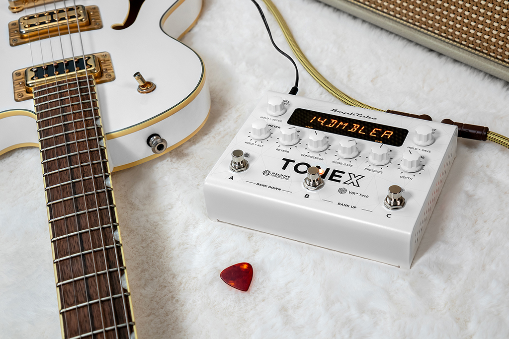 Ik Multimedia Tonex Pedal White Limited Ed - Gitarrenverstärker-Modellierungssimulation - Variation 6