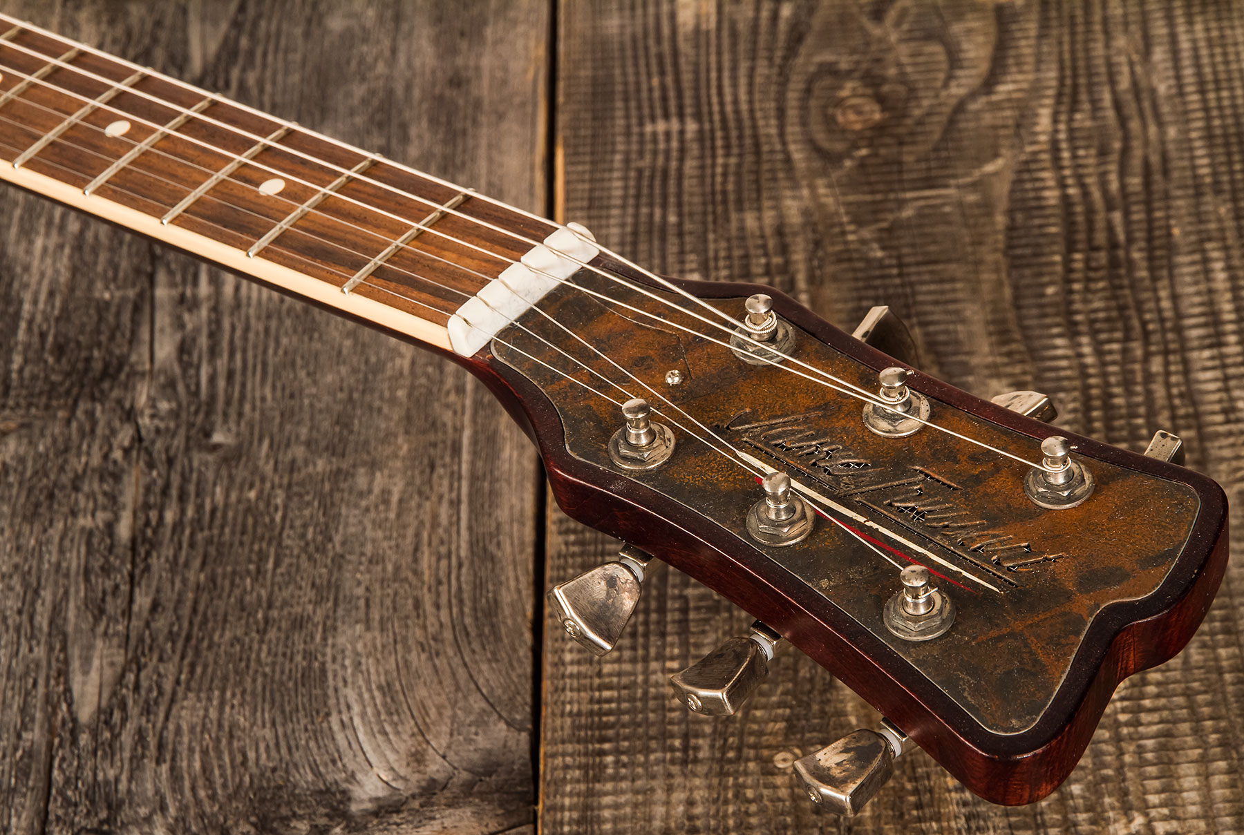 James Trussart Steeldeville Perf.back 2h Ht Rw #21171 - Rust O Matic Pinstriped - Single-Cut-E-Gitarre - Variation 4