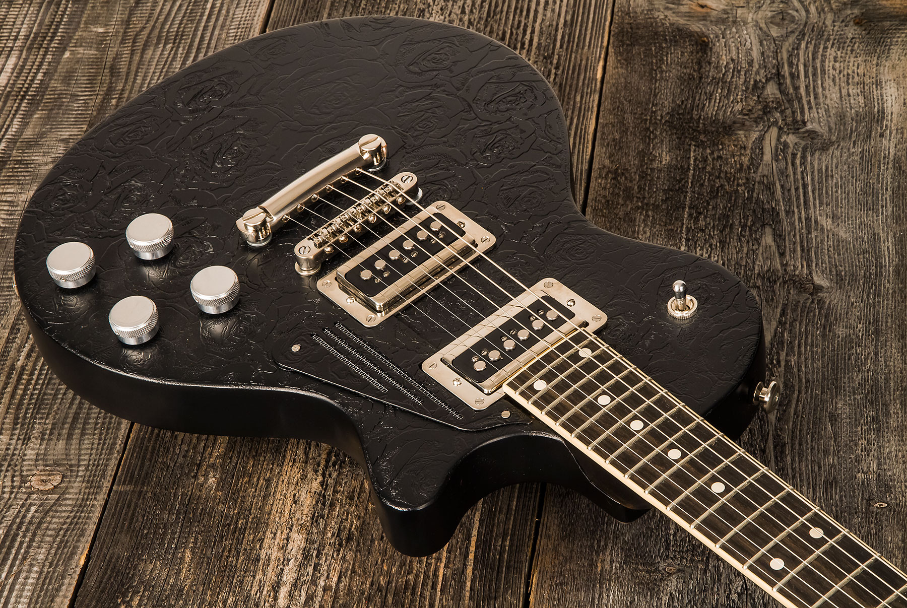 James Trussart Steeldeville Perf.back 2h Seymour Duncan Ht Rw #21008 - Black On Roses - Single-Cut-E-Gitarre - Variation 1