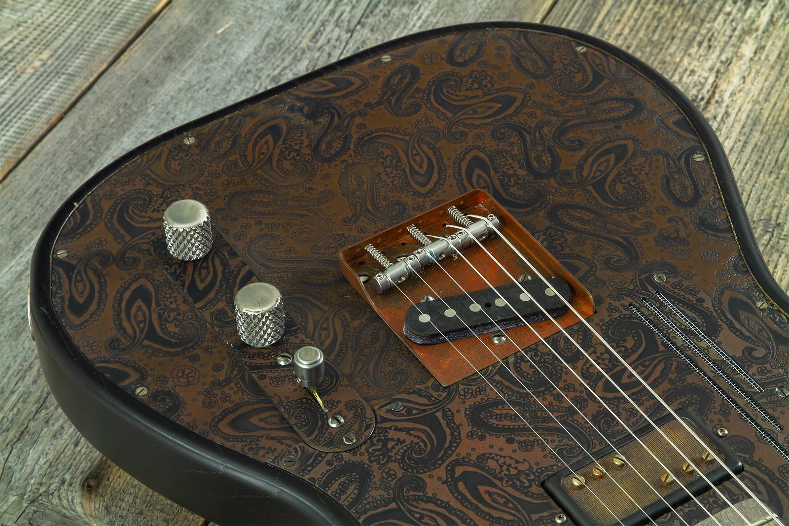 James Trussart Steeltopcaster Sh Ht Mn #26036 - Rust & Black Paisley Engraved - E-Gitarre in Teleform - Variation 5