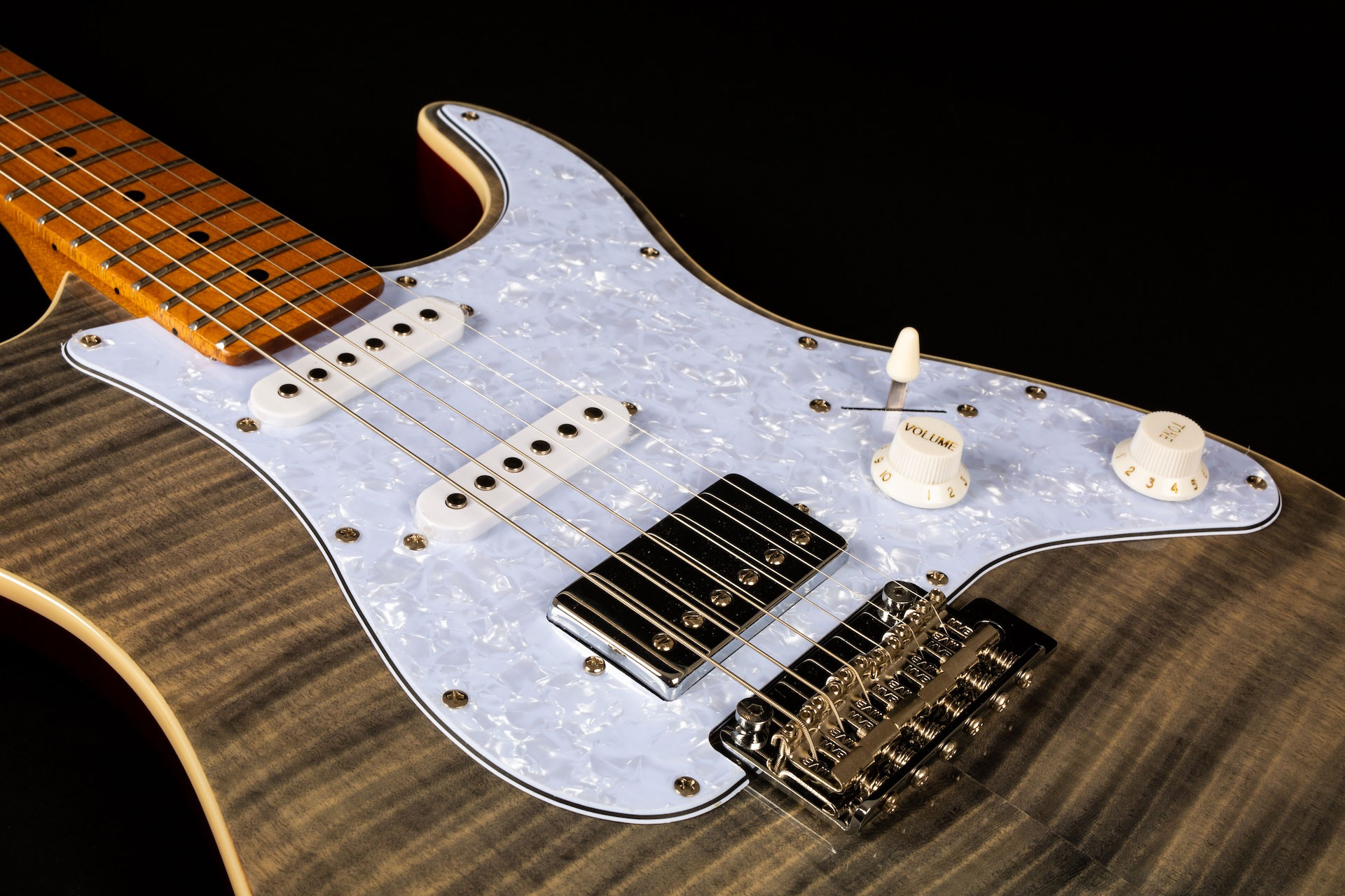 Jet Guitars Js450 Hss Trem Mn - Transparent Black - E-Gitarre in Str-Form - Variation 4