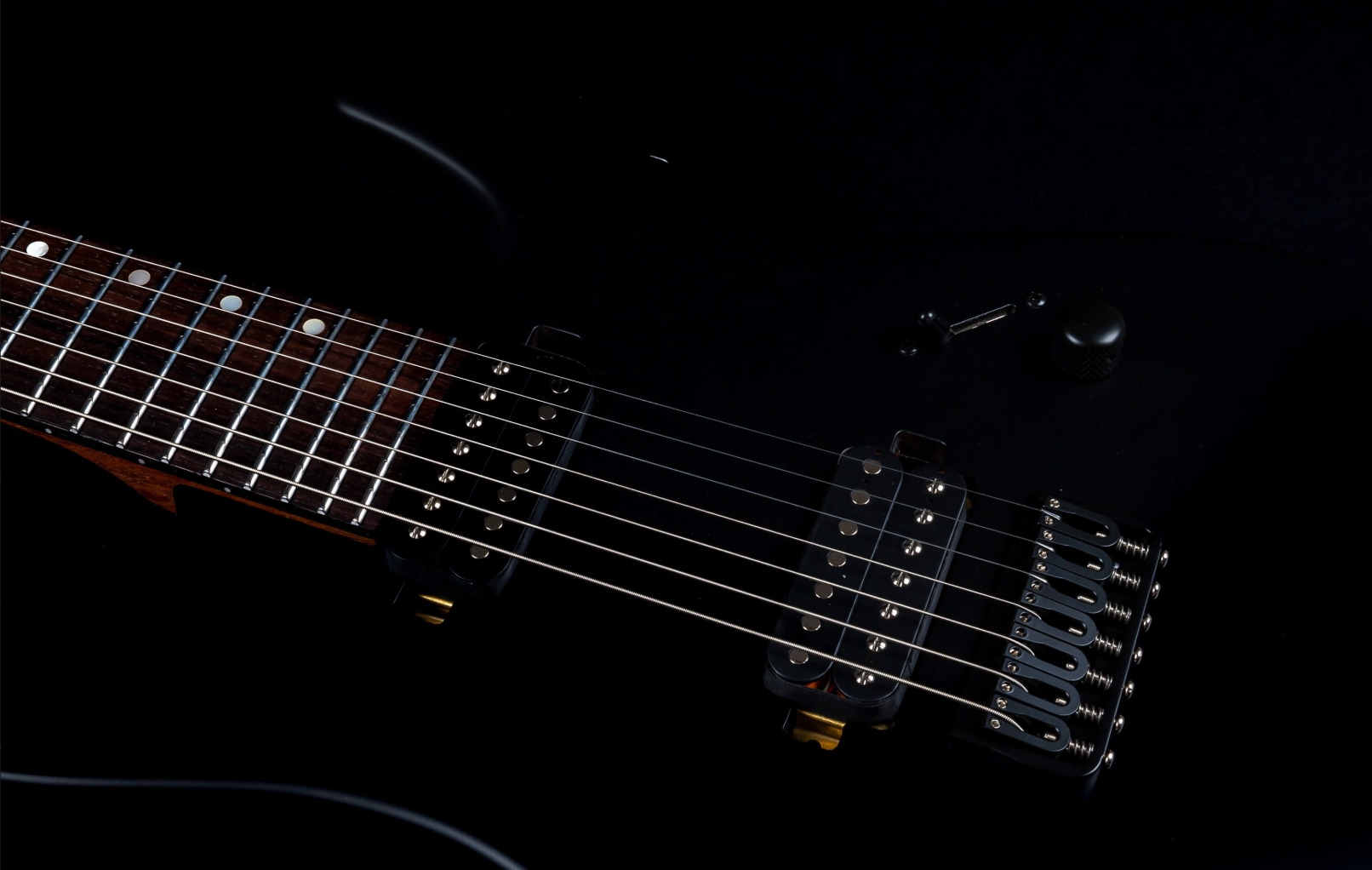 Jet Guitars Js507 Stygian 7c Baritone 2h Ht Rw - Satin Black - Bariton E-Gitarre - Variation 3