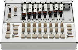 Synthesizer Korg Phase 8