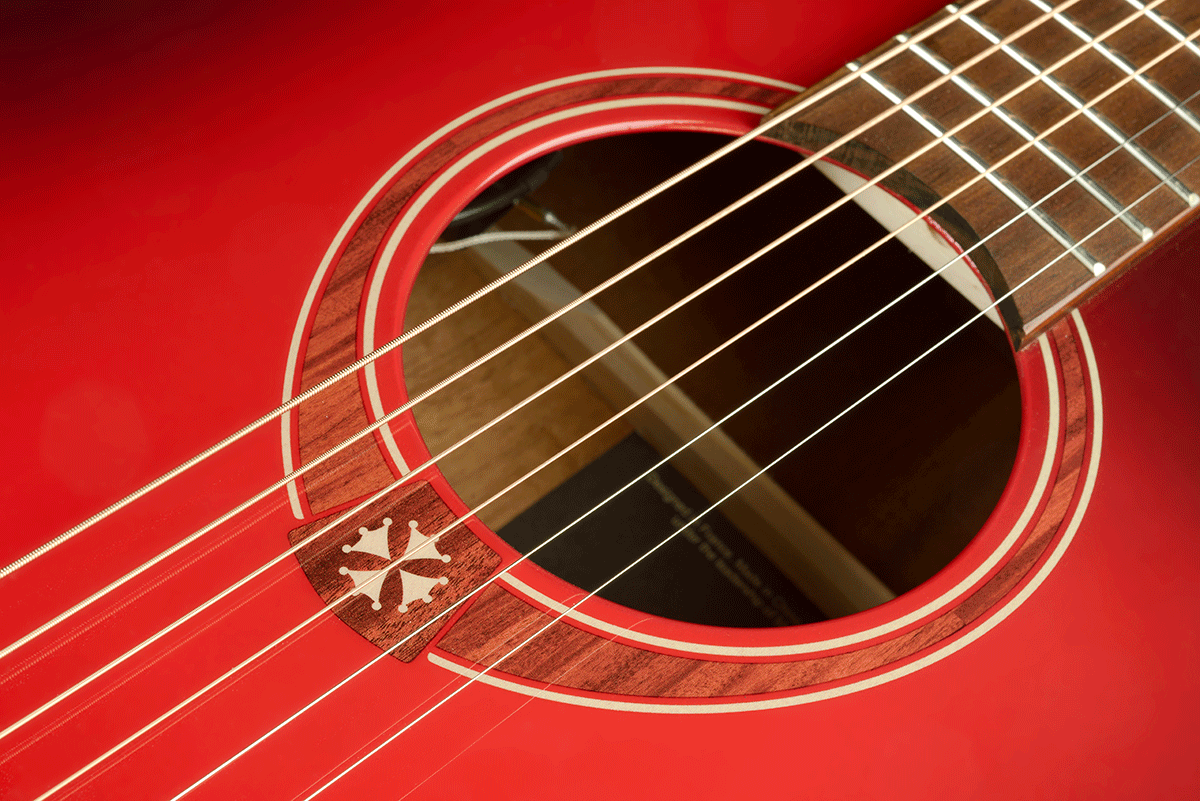 Lag T-red Ace Ltd Auditorium Cedre Khaya Brbw - Red Burst - Folk-Gitarre - Variation 2