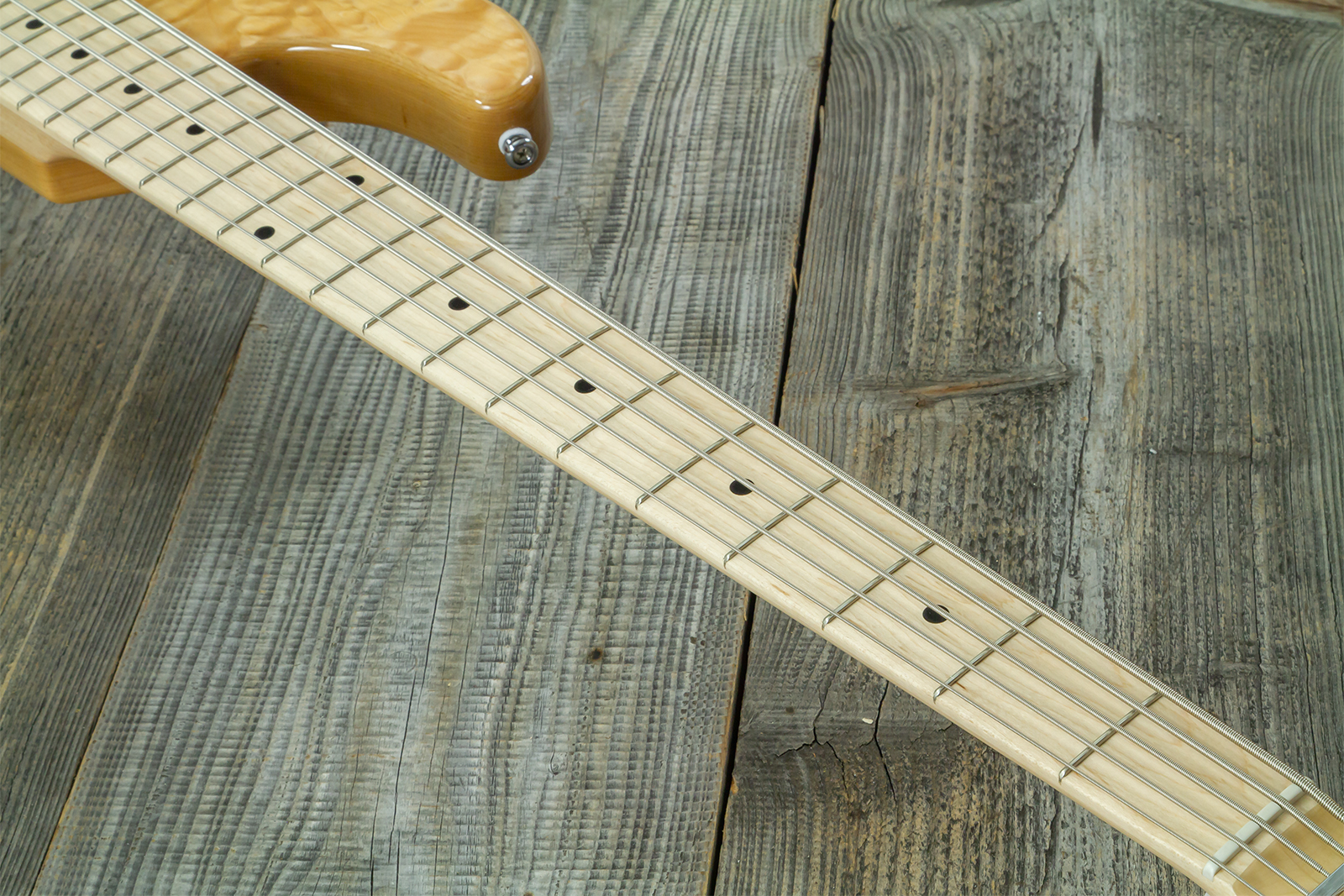 Lakland 55-02 Deluxe Qmt Skyline 5c Active Mn - Solidbody E-bass - Variation 5