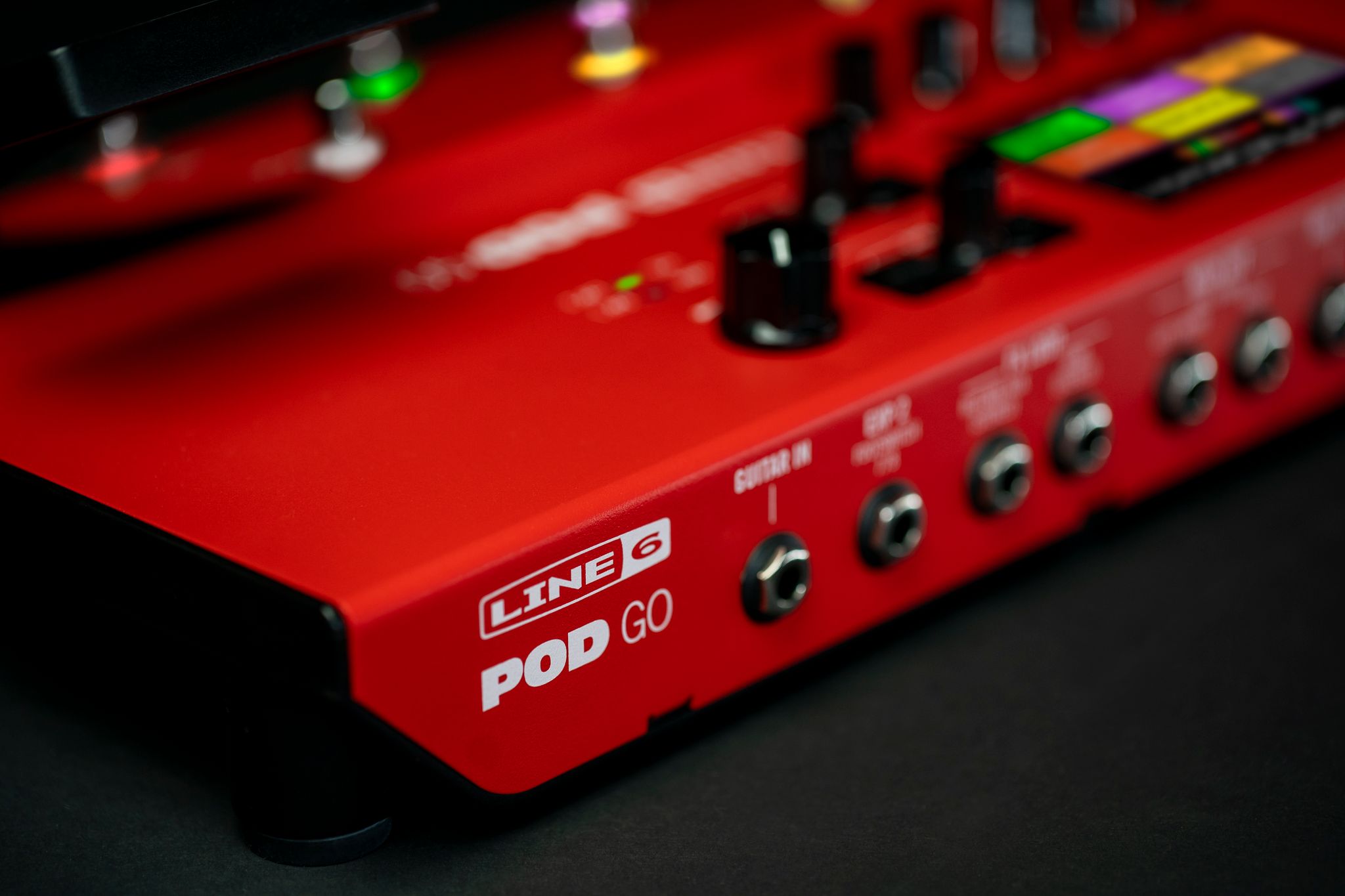 Line 6 Pod Go Limited Edition Red - Gitarrenverstärker-Modellierungssimulation - Variation 5