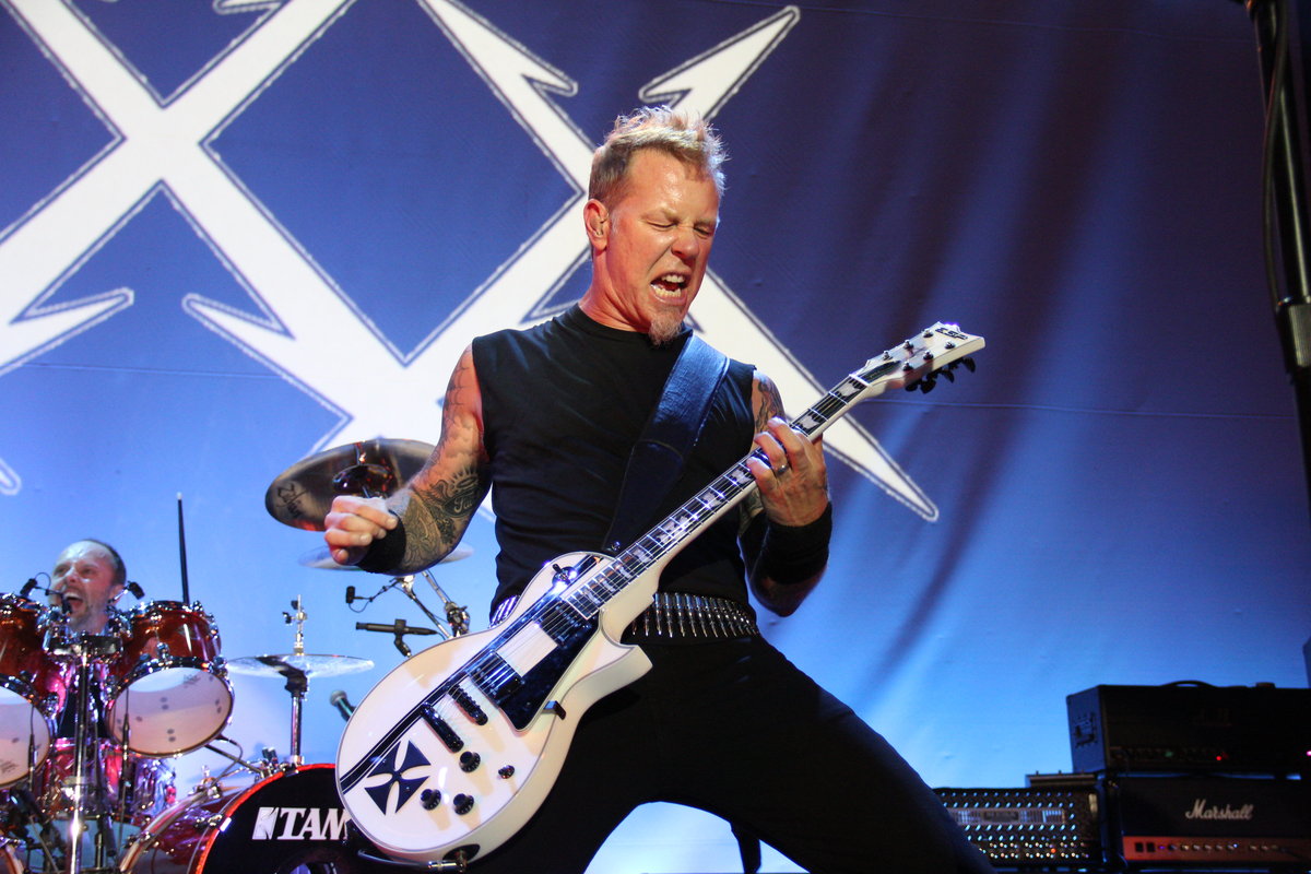 Ltd James Hetfield Iron Cross - Snow White W/ Black Stripes - Single-Cut-E-Gitarre - Variation 5