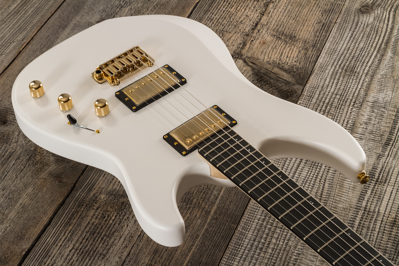 Marceau Guitars Fascinante Standard 2h Trem Ric #s17324 - Arctic White Satin - E-Gitarre in Str-Form - Variation 2