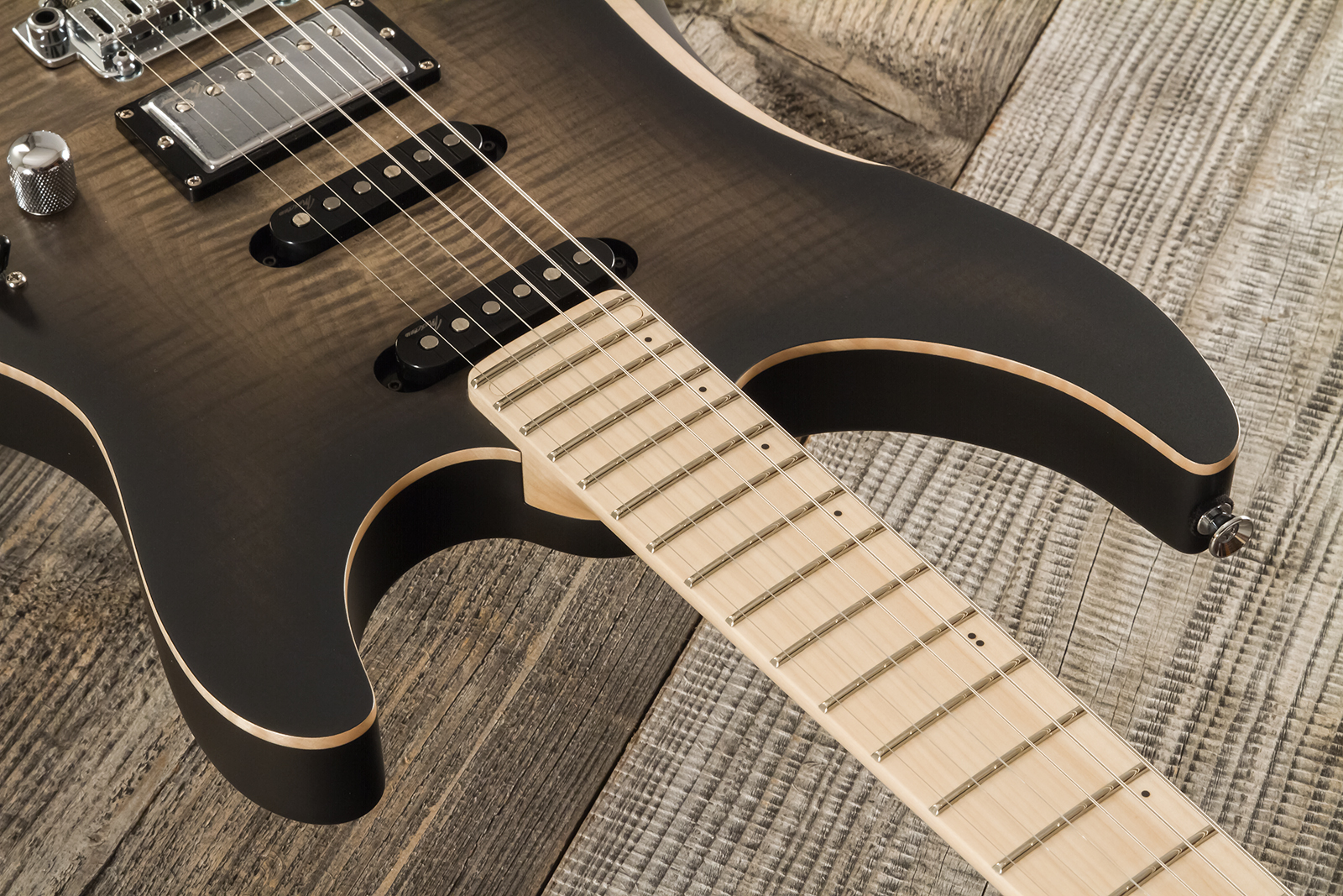 Marceau Guitars Fascinante Standard Hss Trem Mn #s17224 - Black Burst Satin - E-Gitarre in Str-Form - Variation 5