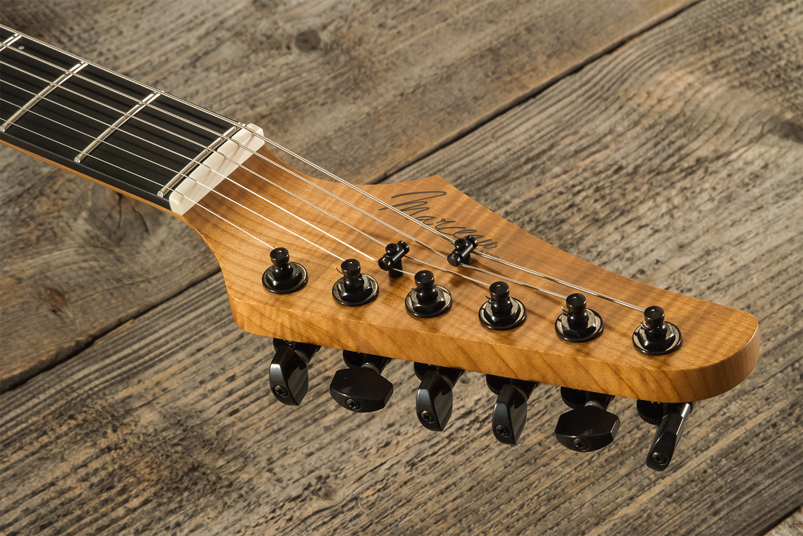 Marceau Guitars Redoutable Standard 2h Ht Ric #s43724 - Candy Apple Red - E-Gitarre aus Metall - Variation 6
