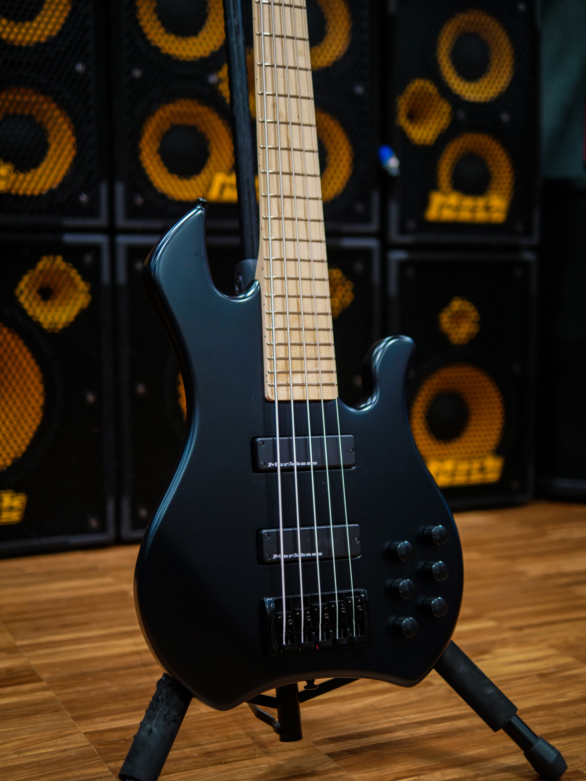 Markbass Mb Kimandu Bk Mp 5c Gloxy Active Mn - Black - Solidbody E-bass - Variation 2
