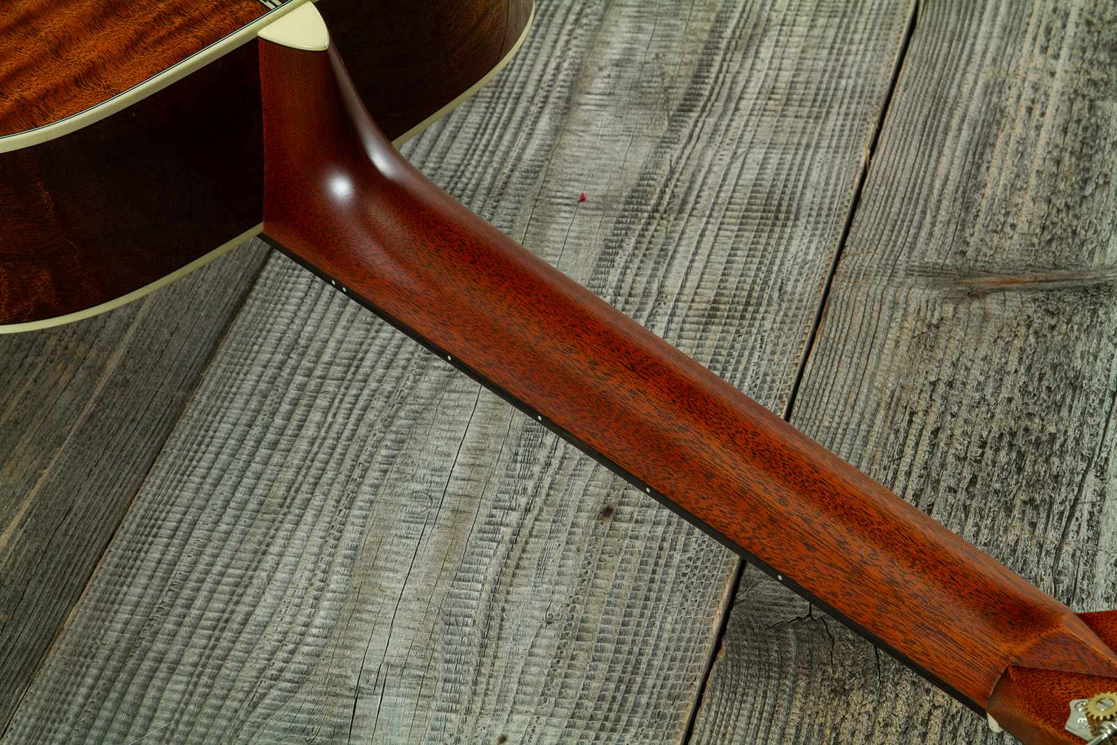 Martin Custom Shop 000 Shsc Epicea Sitka  / Quilted Sapele Eb #2964116 - Natural Aging Toner - Folk-Gitarre - Variation 9