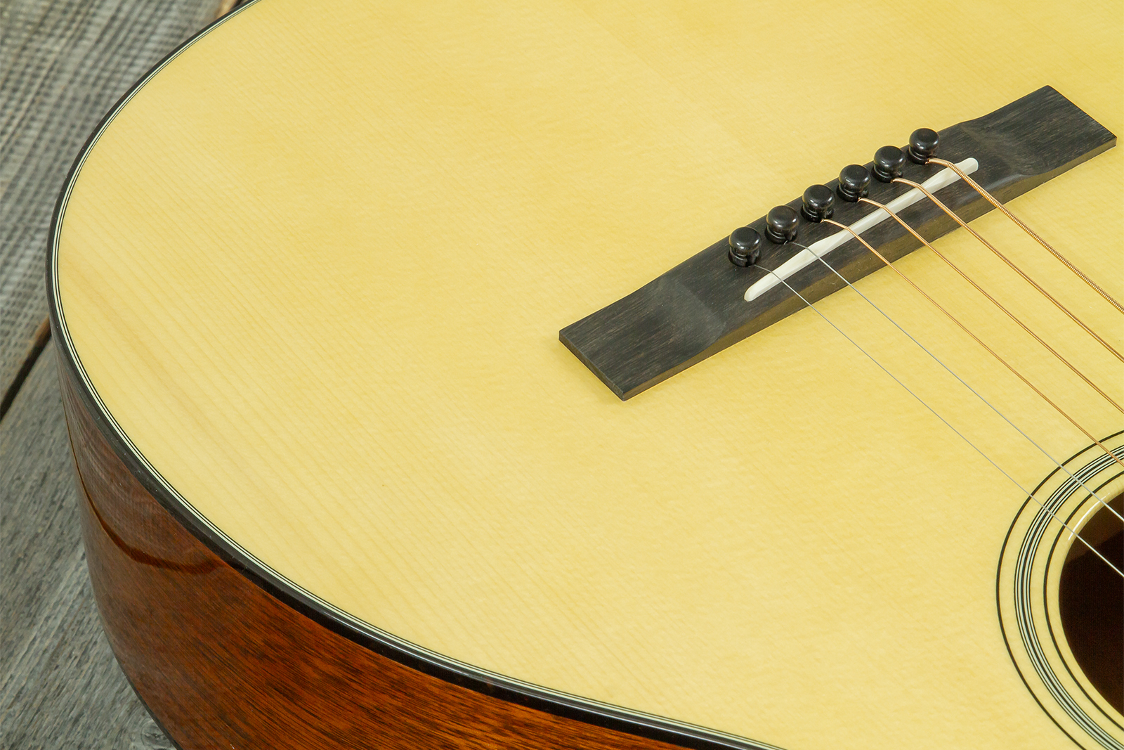 Martin Custom Shop Cs-00-c25004861 Grand Concert Shsc Epicea Adirondack / Acajou Eb #2957971 - Natural Aging Toner - Folk-Gitarre - Variation 3