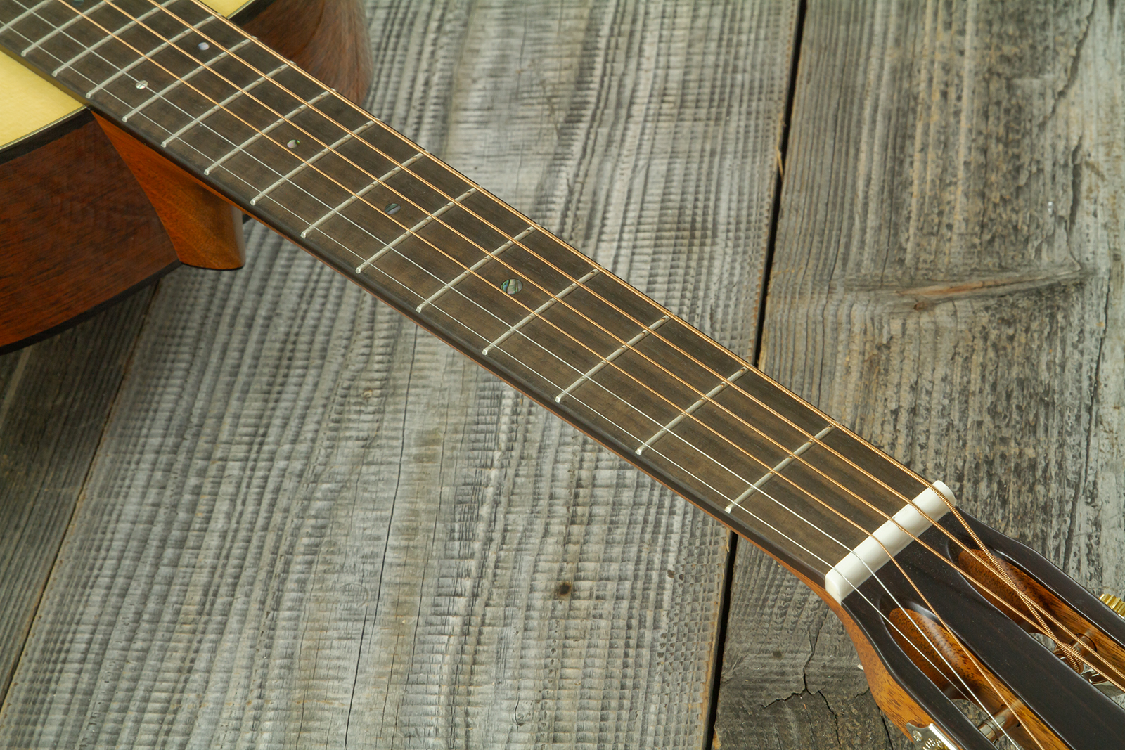 Martin Custom Shop Cs-00-c25004861 Grand Concert Shsc Epicea Adirondack / Acajou Eb #2957971 - Natural Aging Toner - Folk-Gitarre - Variation 6