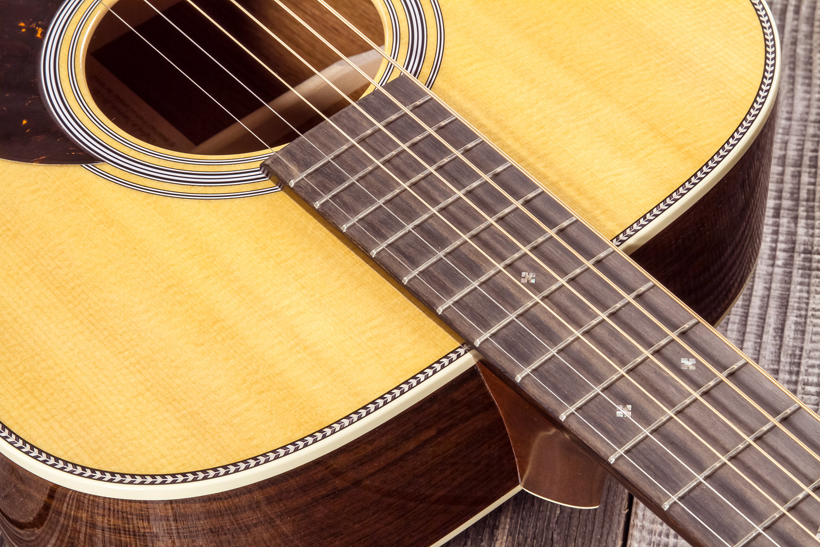 Martin Custom Shop Om Epicea Palissandre Guatemala Eb #2736829 - Natural Aged Toner - Westerngitarre & electro - Variation 3
