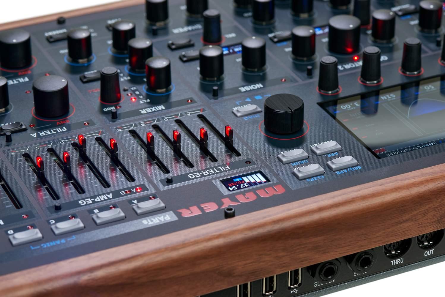 Mayer Emi Md900 Desktop Synthesizer - Expander - Variation 1
