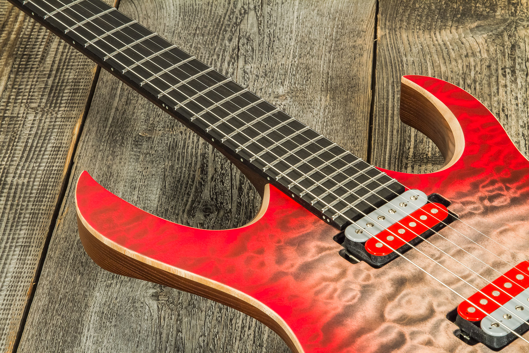 Mayones Guitars John Browne Duvell Qatsi 2.0 6 Signature 2h Bare Knuckle Ht Eb #df2212239 - Ruby Burst - E-Gitarre in Str-Form - Variation 3
