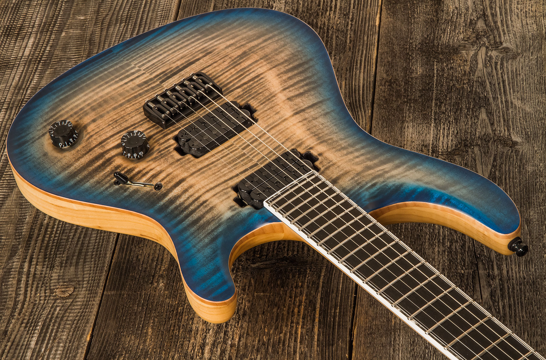 Mayones Guitars Regius Core Classic 6 Ash 2h Tko Eb #rf2204447 - Jean Black 2-tone Blue Sunburst Satine - Double Cut E-Gitarre - Variation 1