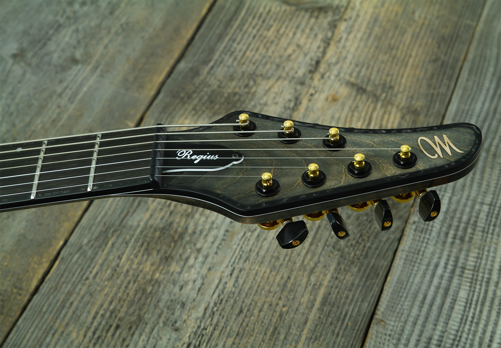 Mayones Guitars Regius Gothic 7c 2h Velvetrone Ht Eb #rf2510207 - Matt Gothic Black - 7-saitige E-Gitarre - Variation 6