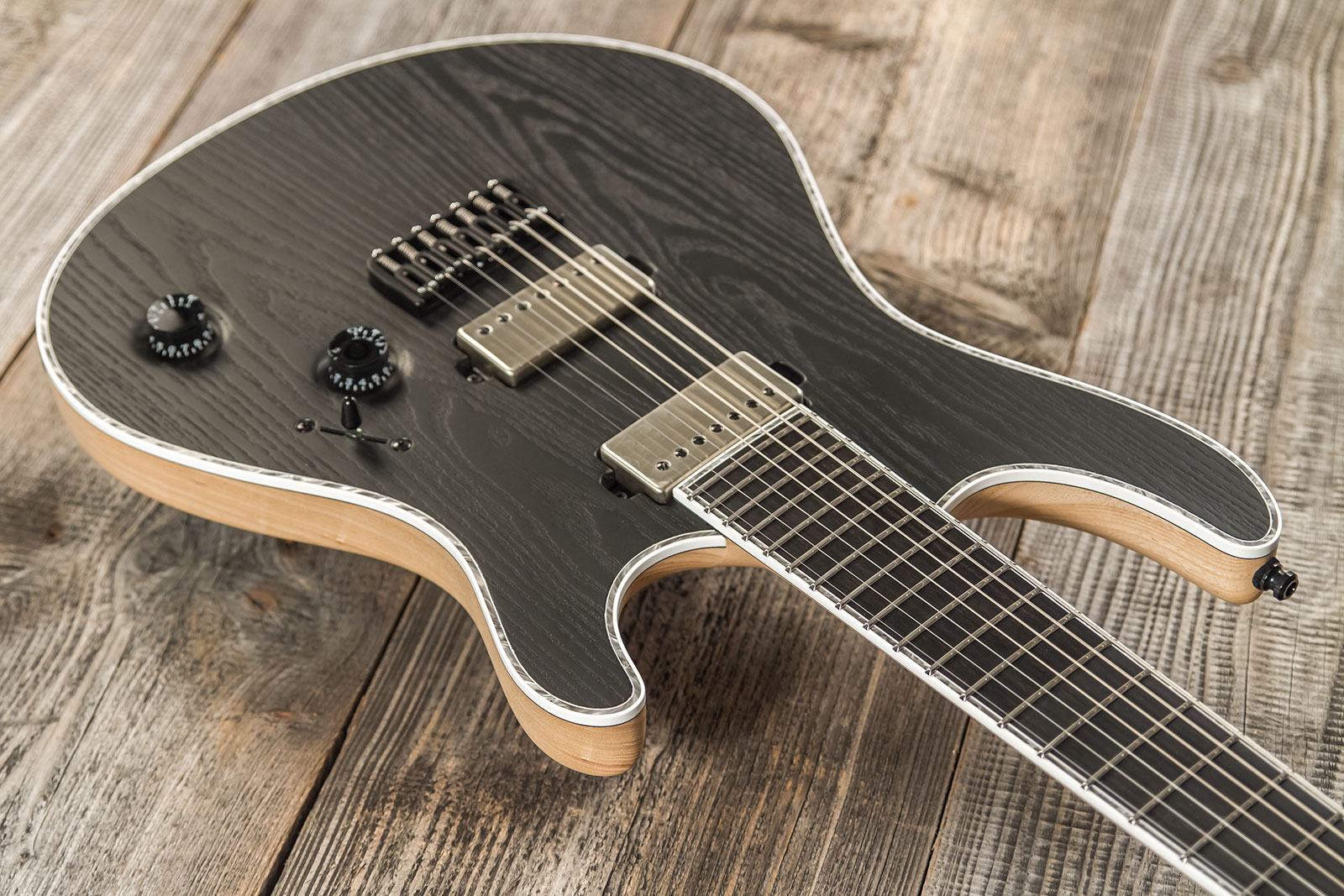 Mayones Guitars Regius Gothic Ash 7c 2h Bkp Ht Eb #rf2312801 - Gothic Black Ash - 7-saitige E-Gitarre - Variation 2