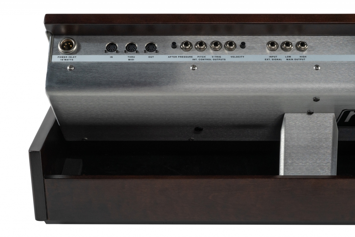 Moog Minimoog Model D 2022 - Synthesizer - Variation 5