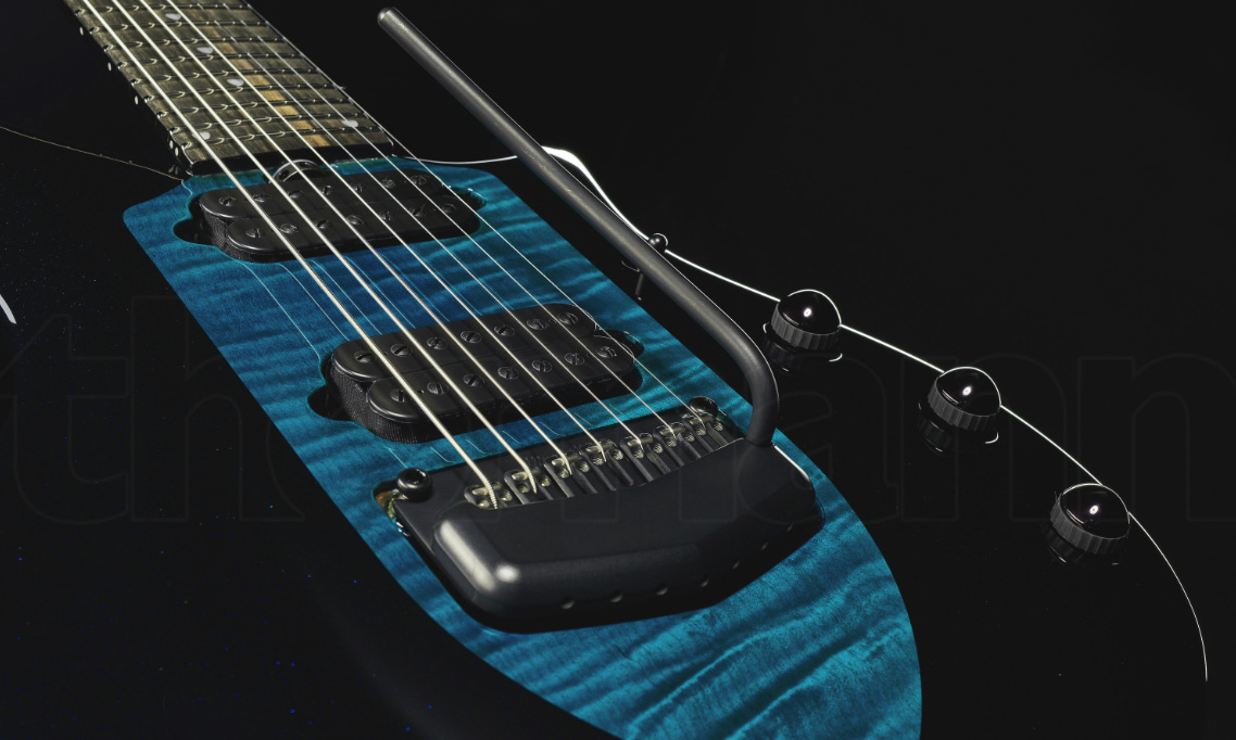 Music Man John Petrucci Majesty 7 Signature 2h Dimarzio Piezo Trem Eb - Okelani Blue - 7-saitige E-Gitarre - Variation 3