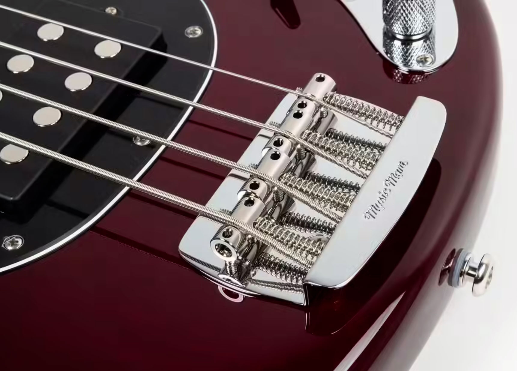 Music Man Stingray Special Hh Active Mn +housse - Translucent Oxblood - Solidbody E-bass - Variation 3